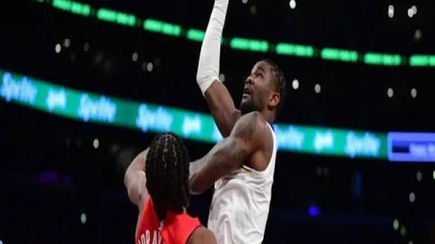 王上源因黄牌累积停赛，将错过与澳大利亚的后续较量。